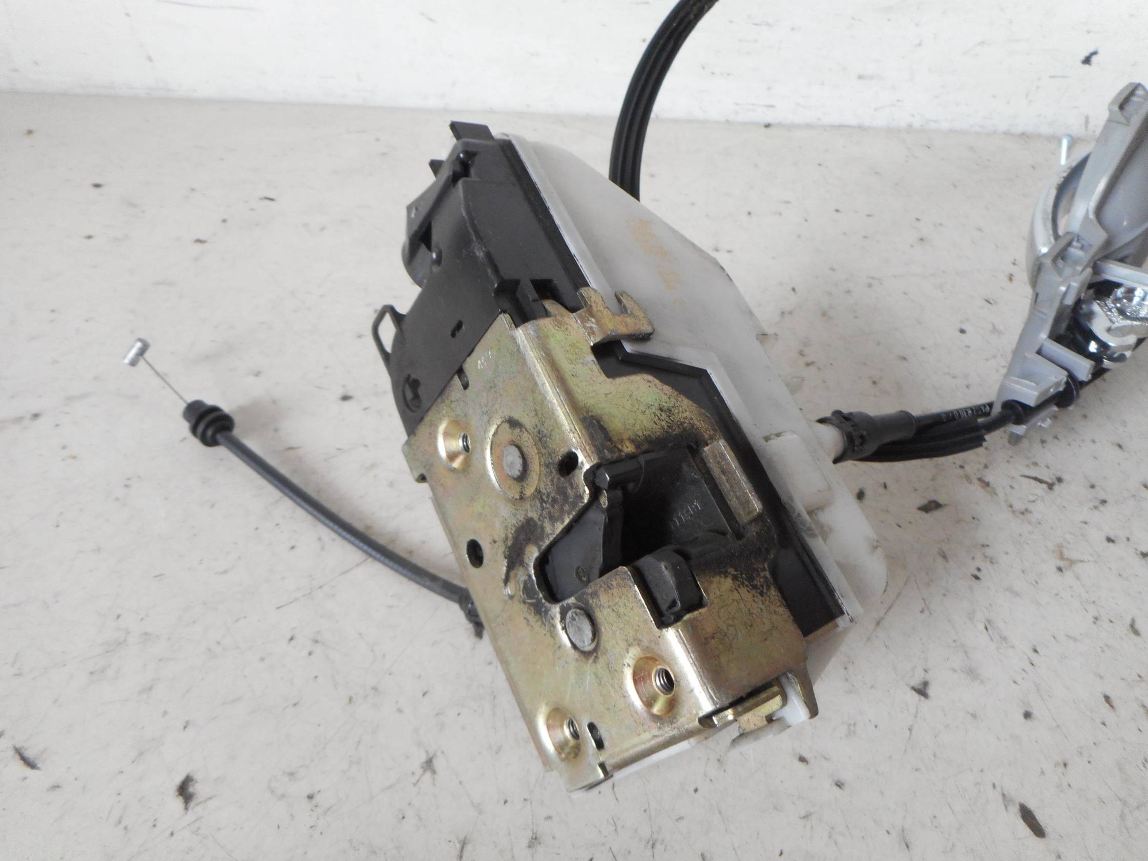 Serratura porta ant. sx.